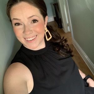 Meet your Posher, Jennifer
